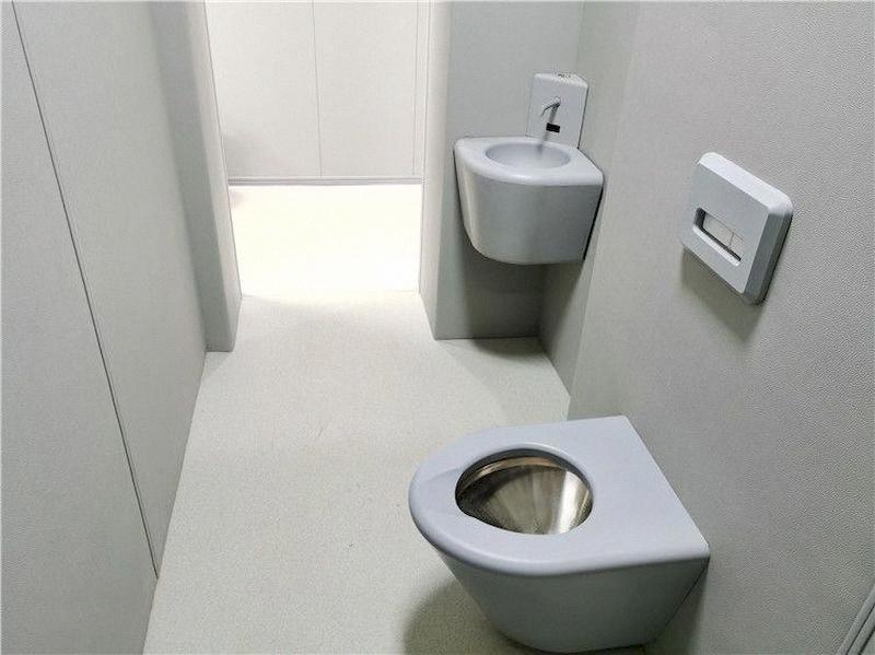 审讯室防撞软包卫生器具