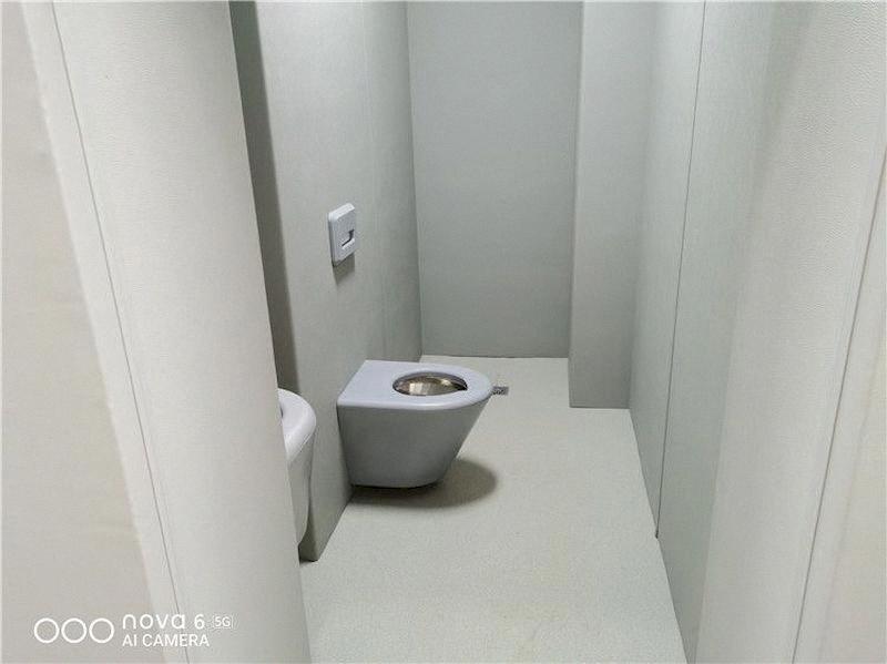 无锡养老院防撞软包桌子